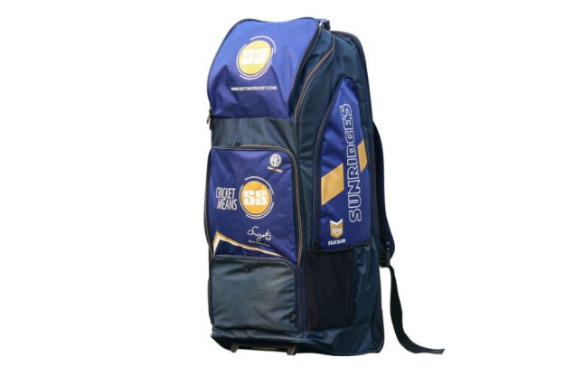 Picture of SS Sky Flicker Duffle Wheelie Kit Bag